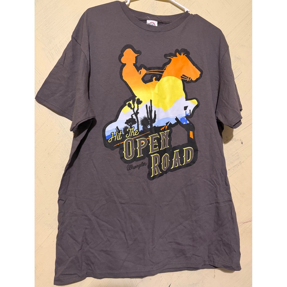 Wrangler Hit The Open Road Graphic T-Shirt Mens Large Gray Desert Horse Sunset